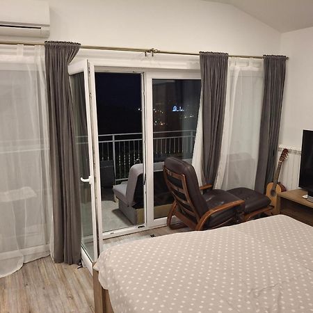 Apartma Med Oljkami - Portorož Exterior foto
