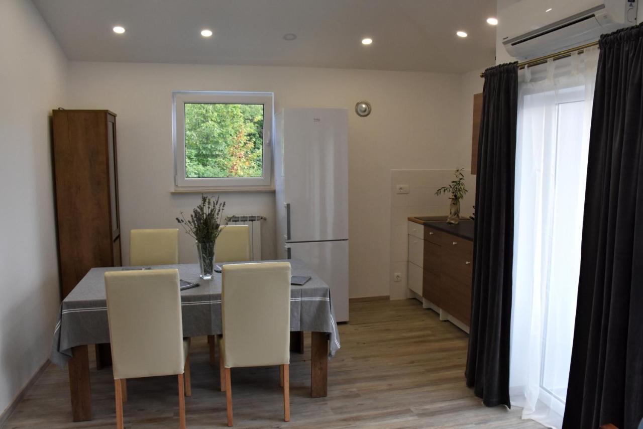 Apartma Med Oljkami - Portorož Exterior foto